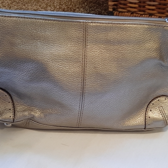 Handbag - Picture 3 of 6